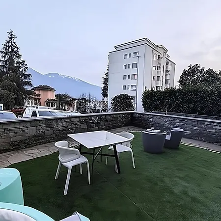 アパート Modern With Private Jacuzzy And Garden Muralto